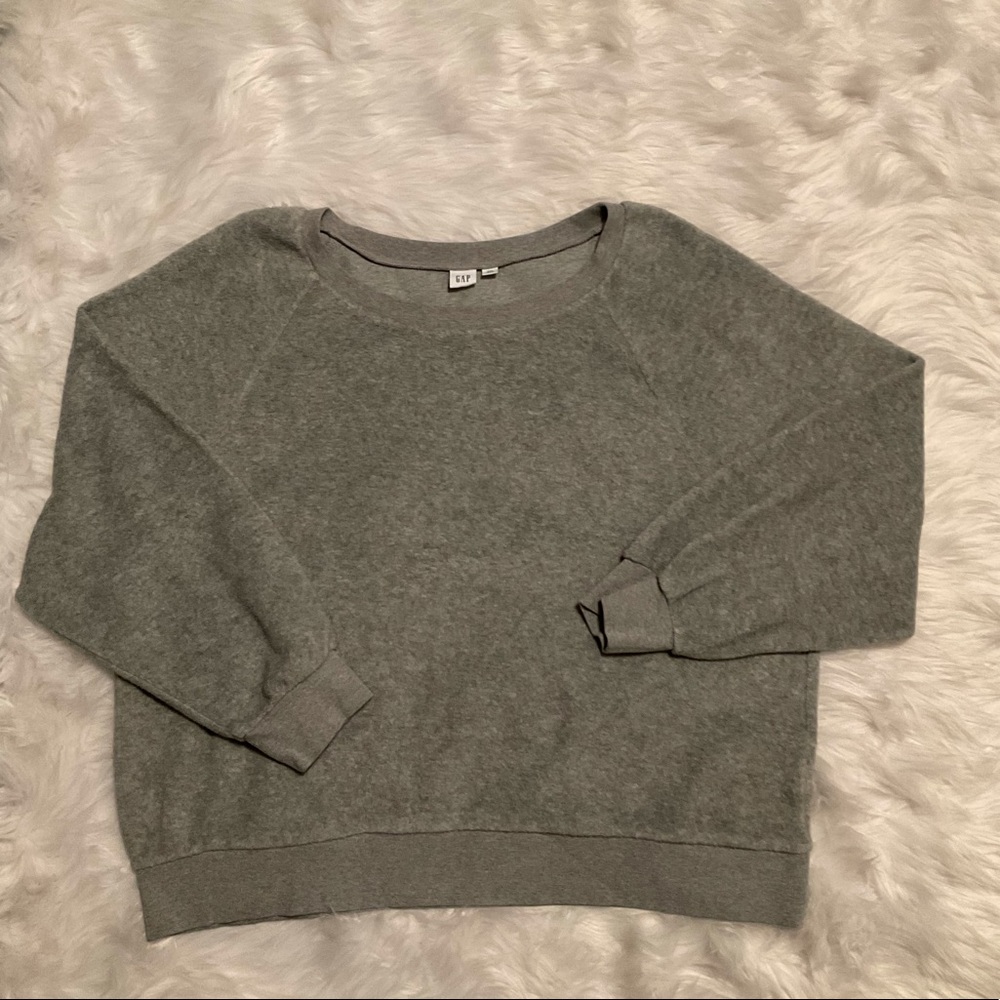Super Soft Gray Gap Pullover Size 2x - image 1
